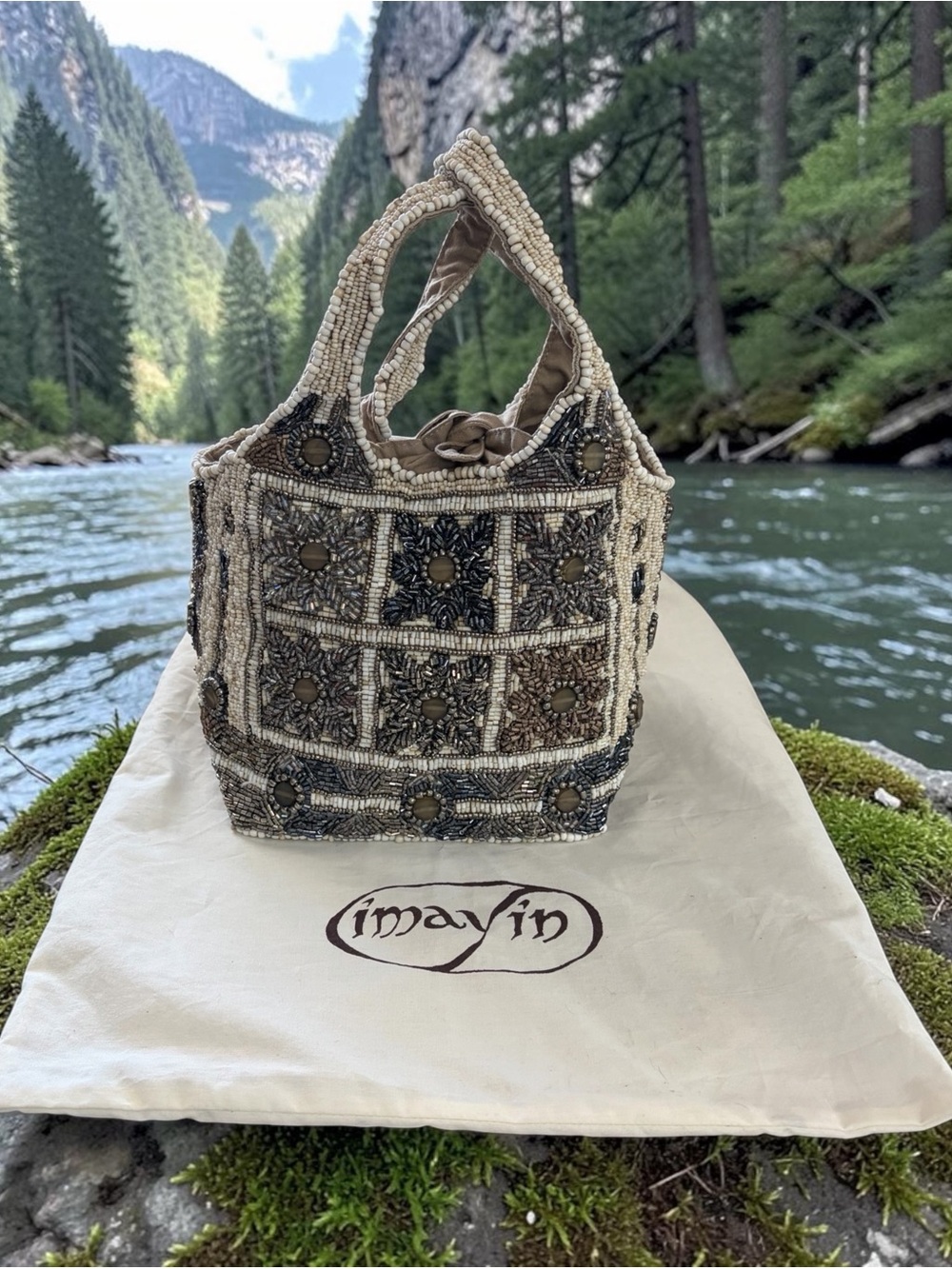 Imayin Lys Iconic Hand-Beaded Artisan Bag – Natural Silver